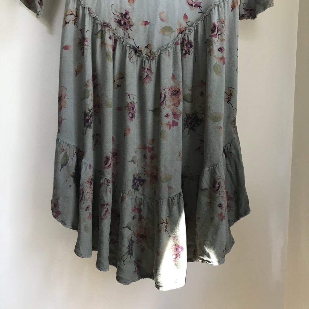Sold Gimmicks Bke Floral Hi low Tunic Blouse - Picture 8 of 8